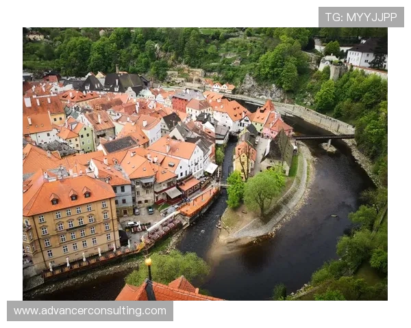 探索埃斯特旺的魅力与历史发现这座城市的独特风情与文化底蕴 探索埃斯特旺的魅力与历史发现这座城市的独特风情与文化底蕴