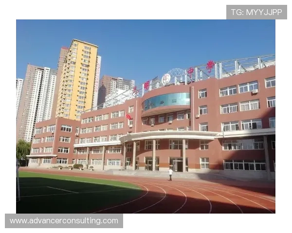 李晓旭的奋斗历程与人生哲学：从平凡到卓越的成长之路