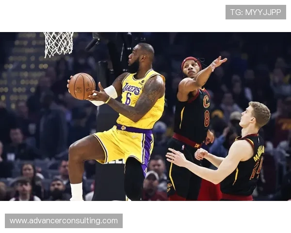 湖人对阵热火精彩回放全程回顾与分析尽在这里 湖人对阵热火精彩回放全程回顾与分析尽在这里