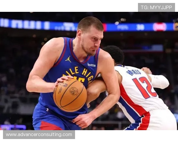 约基奇再创历史三双纪录掘金稳居西部榜首荣耀之路