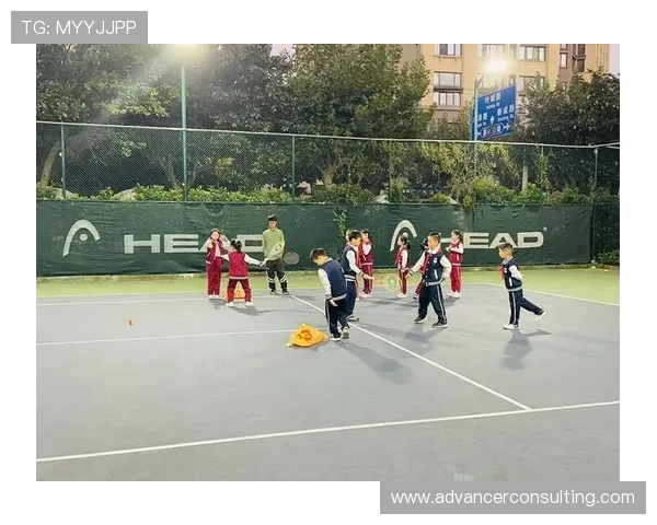 上海网球队反击战术深度解析与实战应用探讨 上海网球队反击战术深度解析与实战应用探讨